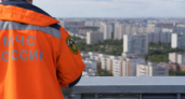 В Москве 19-летняя студентка застряла в решётке по пути на крышу 12-этажки