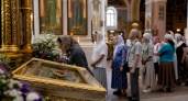 Десница Спиридона Тримифунтского прибыла в Россию и посетит 12 регионов
