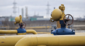 Захарова ответила Макрону цитатой из комедии после слов о российском газе