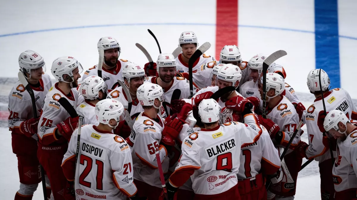 «Автомобилист» разгромил лидера на выезде и оформил шестую победу подряд