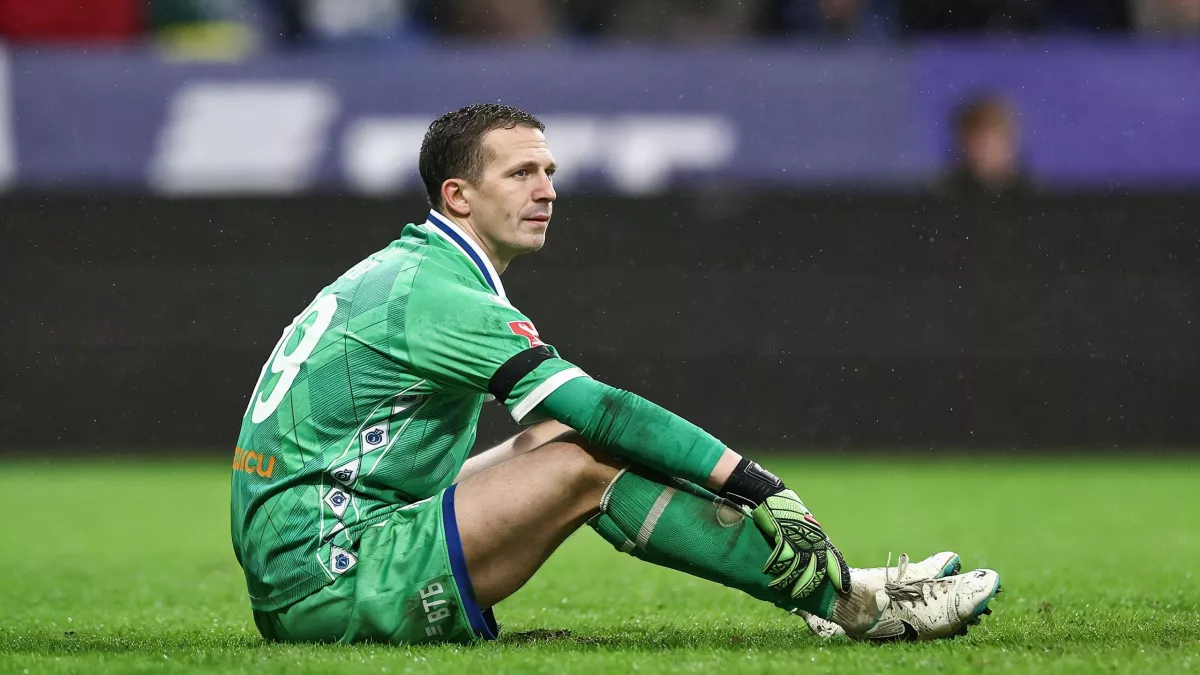 Лунев играл на уколах против Спартака и пропустил разгром ЦСКА