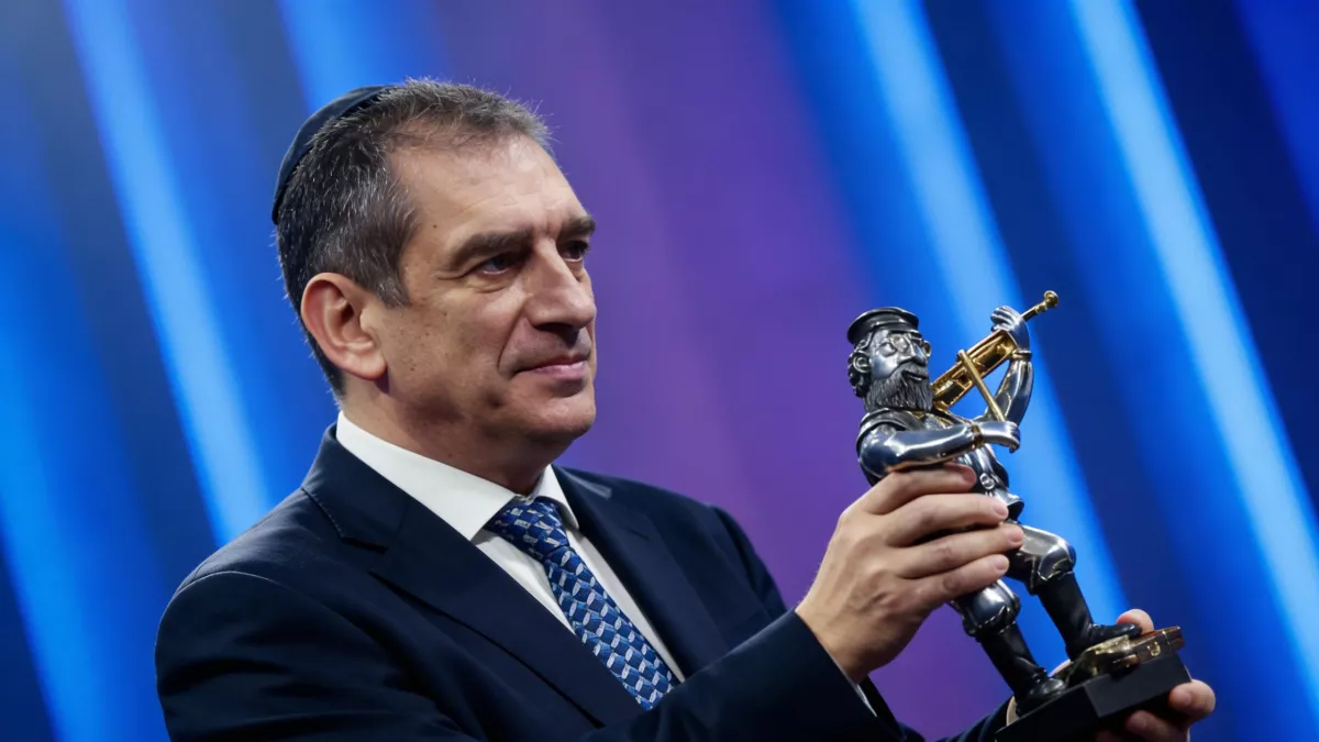 Гендиректор «Мать и дитя» стал первым медицинским миллиардером России