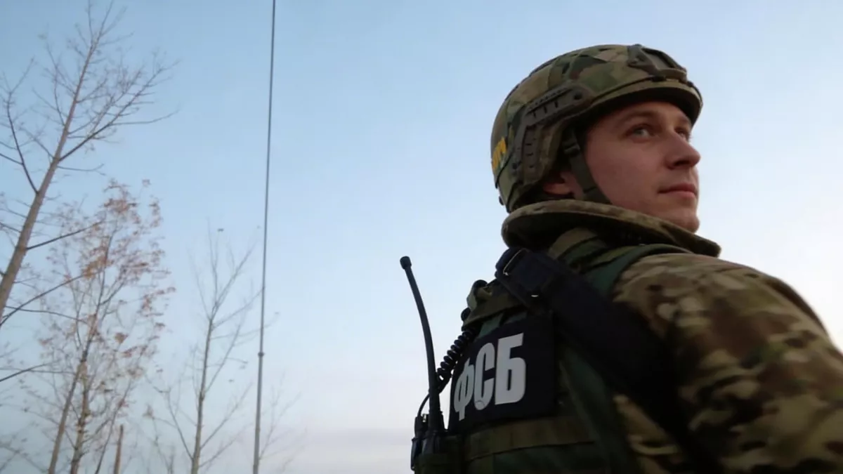 Севастополец получил радиоуправляемую бомбу для убийства российского военного