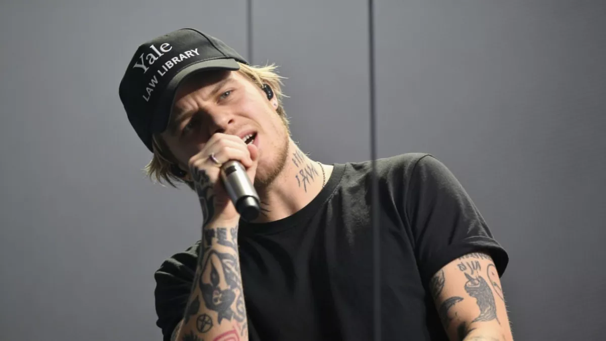 Рэпера Pharaoh оштрафовали на 80 тысяч за тексты песен