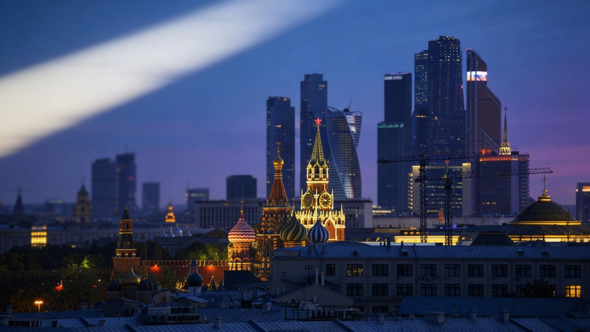 Шесть улиц в центре Москвы закрыли одновременно