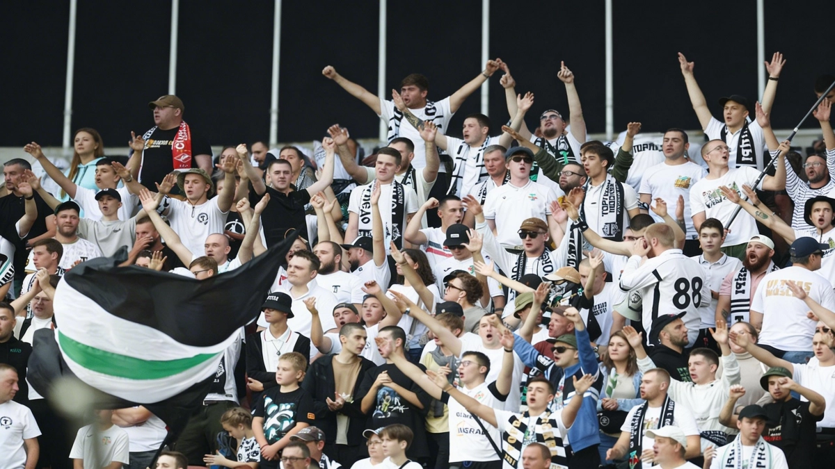 Первый гол Уткина принёс Торпедо победу в день юбилея тренера