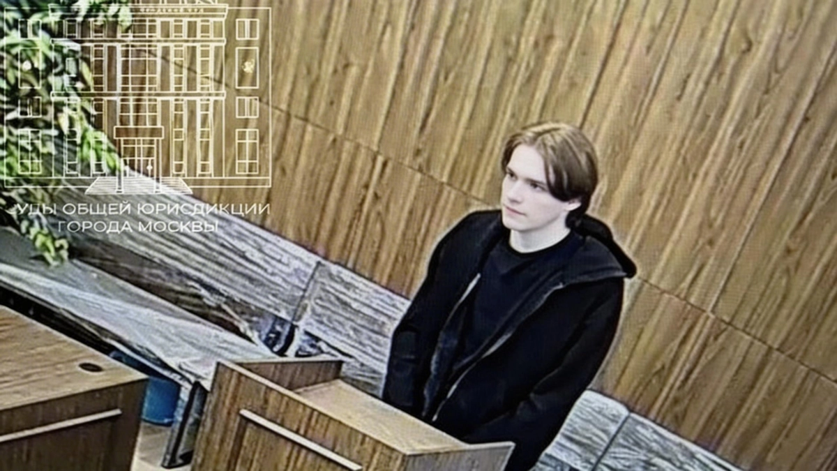 Студент получил 15 суток за участие в митинге против блокировок интернета