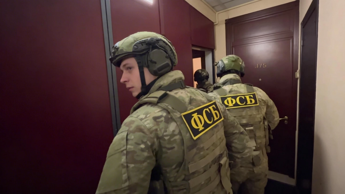 ФСБ задержала 20-летнего ульяновца за передачу данных о заводе БПЛА Украине