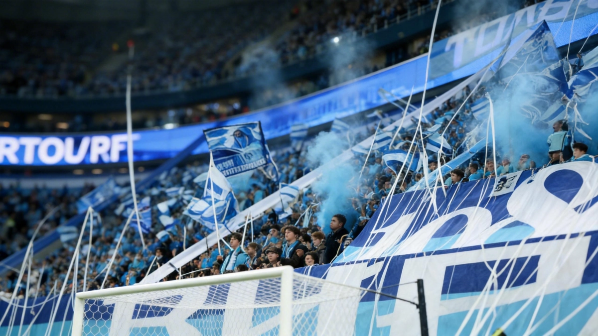 Фанаты «Зенита» дважды не согласовали перфоманс на матч со «Спартаком»