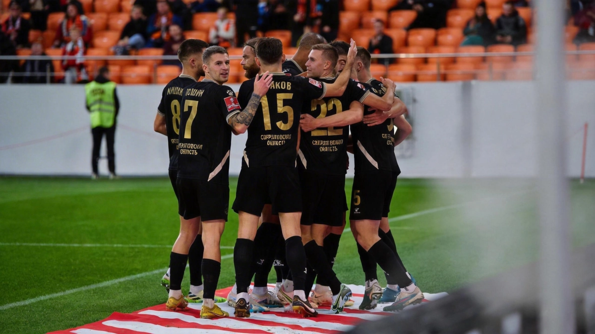 «Урал» разгромил «Чайку» со счётом 5:0 и остался в тройке лидеров