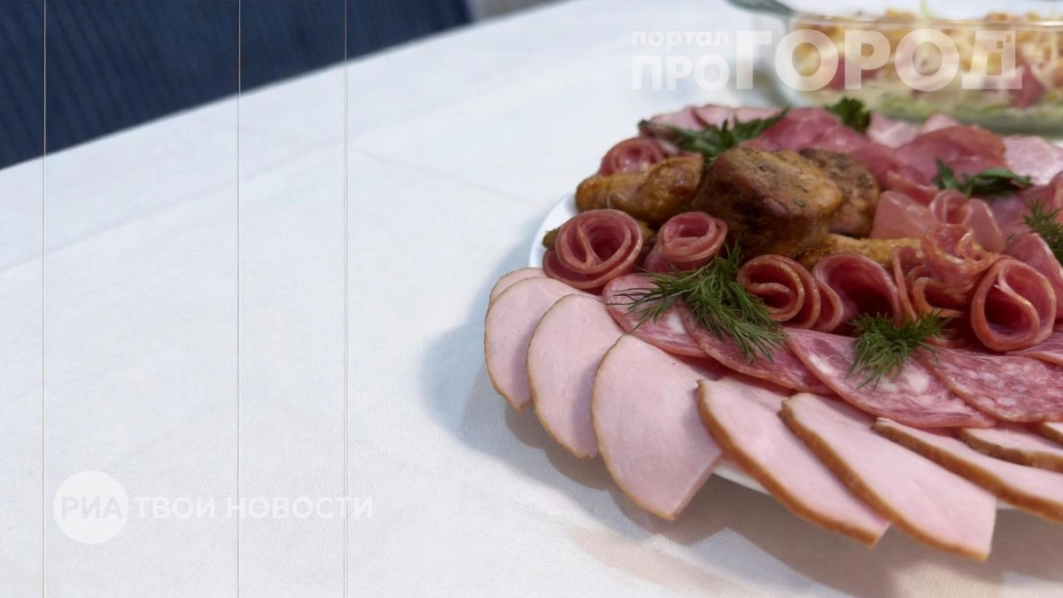 В 87 лет мой мозг работает как в сорок: я просто исключила из рациона эти 5 привычных продуктов питания