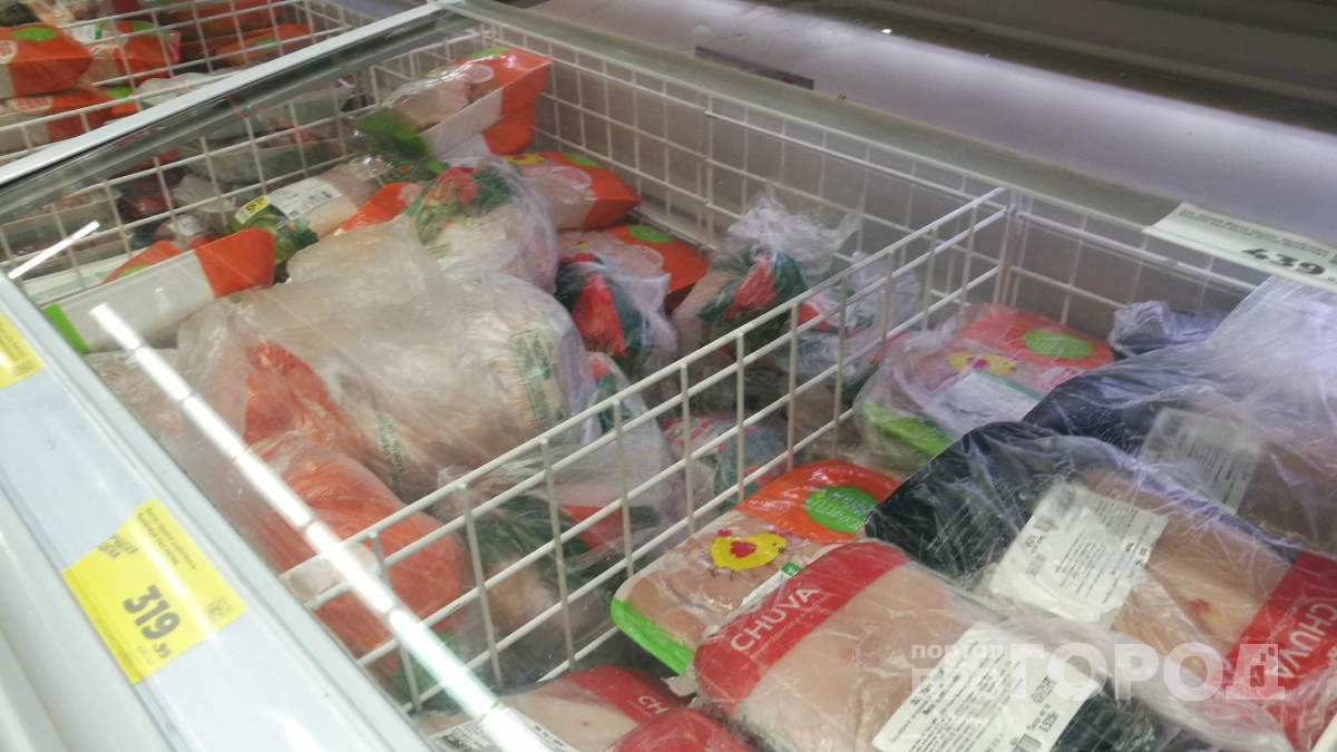 Работники птицефабрик никогда не едят эту часть курицы: технолог производства назвал самое опасное мясо куры - вот почему