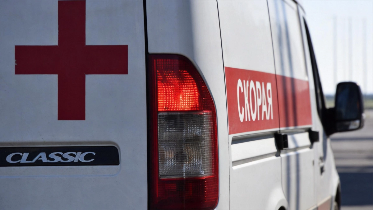 Руфер сорвался с крыши девятиэтажки в Петербурге и погиб