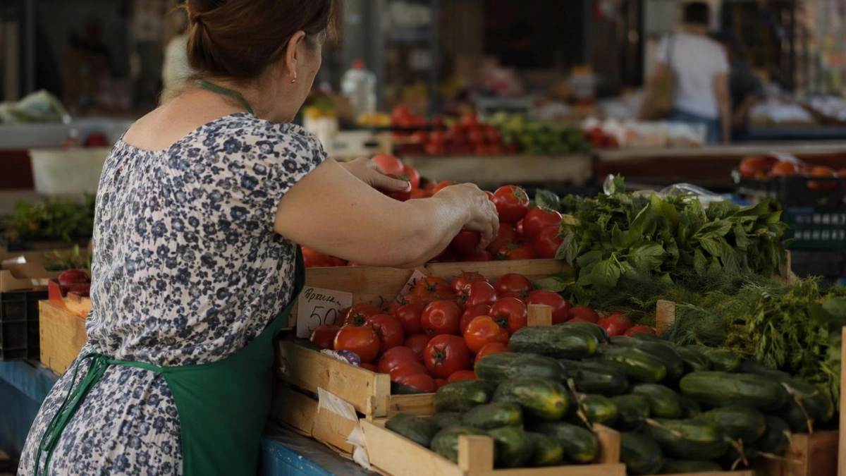 Россия ввела полный запрет на импорт армянской сельхозпродукции