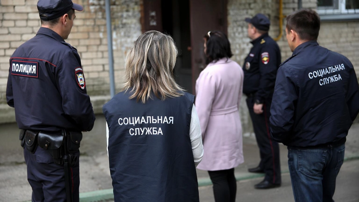 В Саратове девушка заявила что пять лет жила дома без учебы и документов