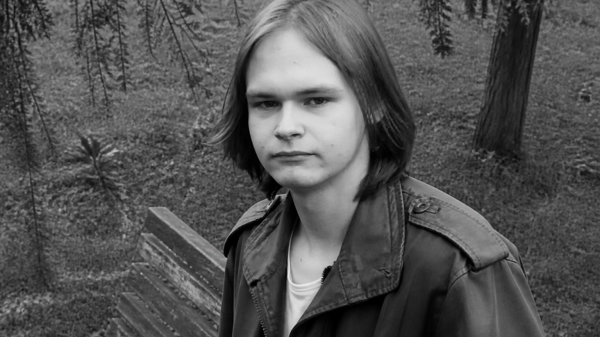 Убитый в Омске студент ухаживал за девушкой, к делу арестованы шестеро