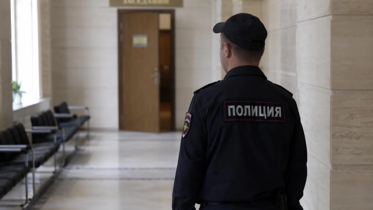 Экс-руководителю отдела продаж Эксмо дали условный срок и взыскали крупный штраф