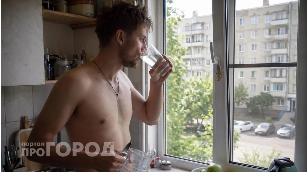 Хватит насиловать организм двумя литрами: узнайте простую формулу для расчета вашей личной нормы воды