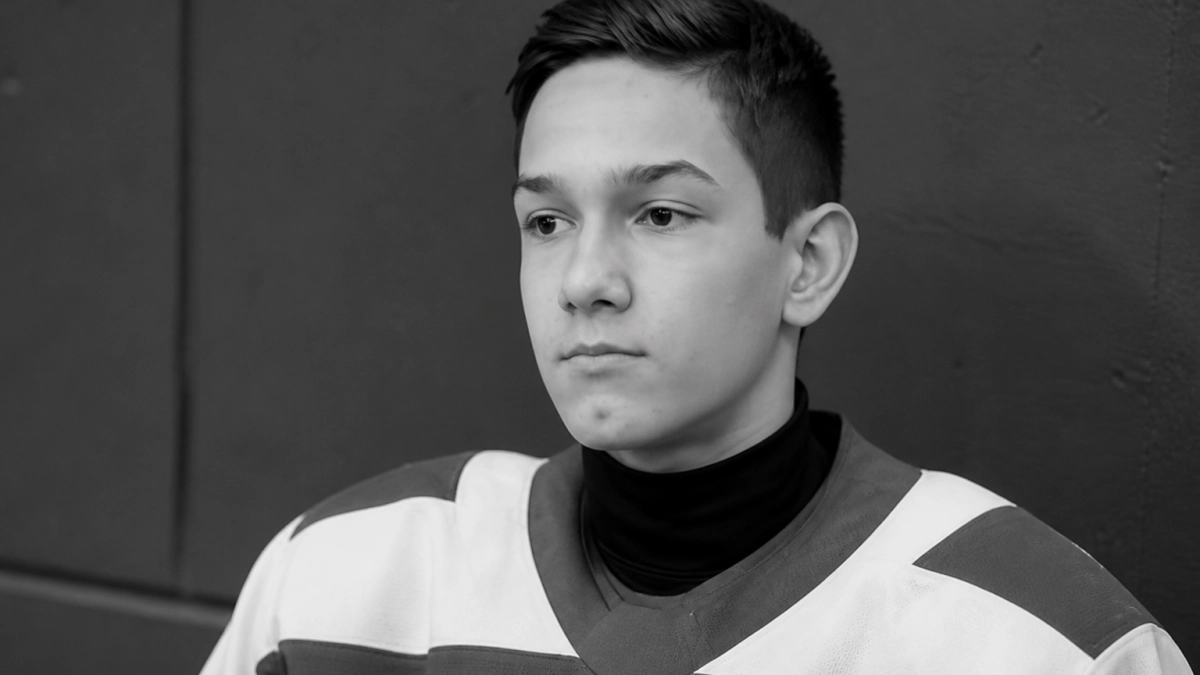 В Уфе умер 19-летний хоккеист Амир Ханов во время мастер-класса