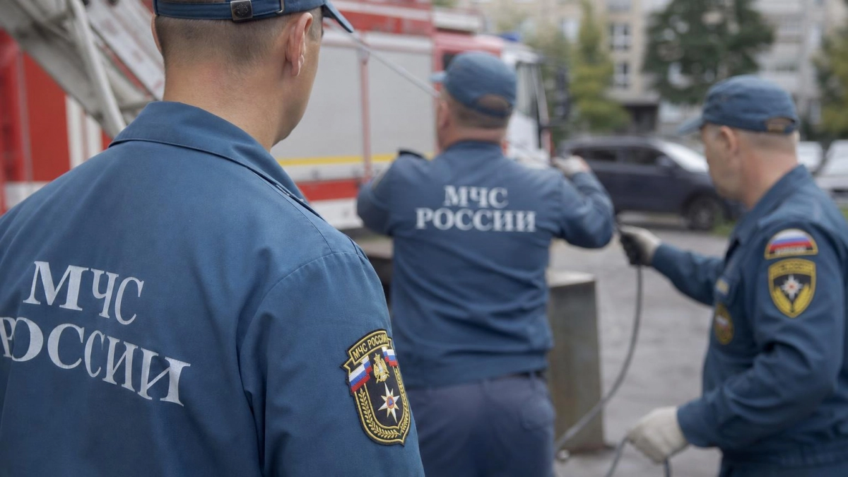 При атаке БПЛА на Белгород пострадали 13 человек, включая двоих детей