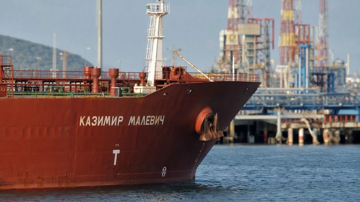 Bloomberg: греческий танкер получил повреждения у терминала КТК под Новороссийском
