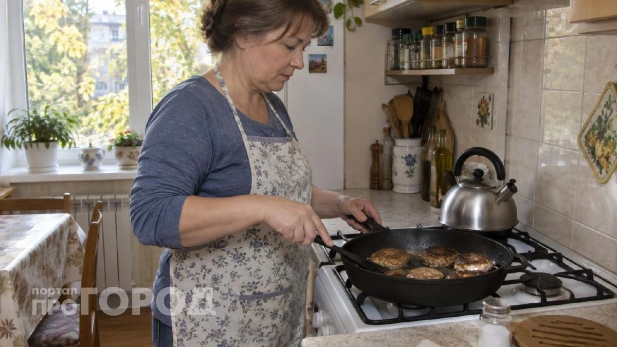 Перестала покупать подсолнечное масло для жарки: готовлю на обычной соли и получаю результат в разы лучше