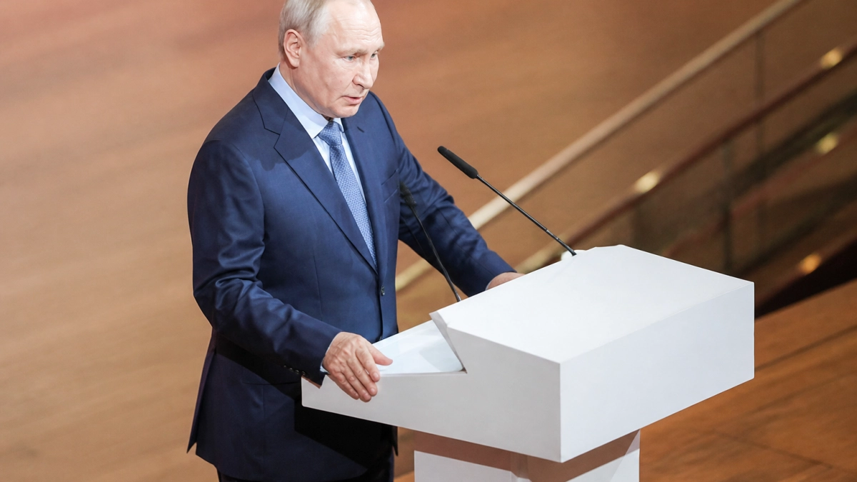 Путин заявил о готовности России делиться культурными практиками на форуме в Петербурге