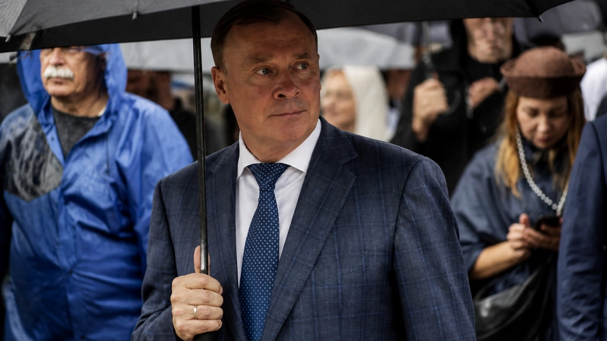Алексей Орлов ушёл с поста мэра Екатеринбурга после избрания в Заксобрание