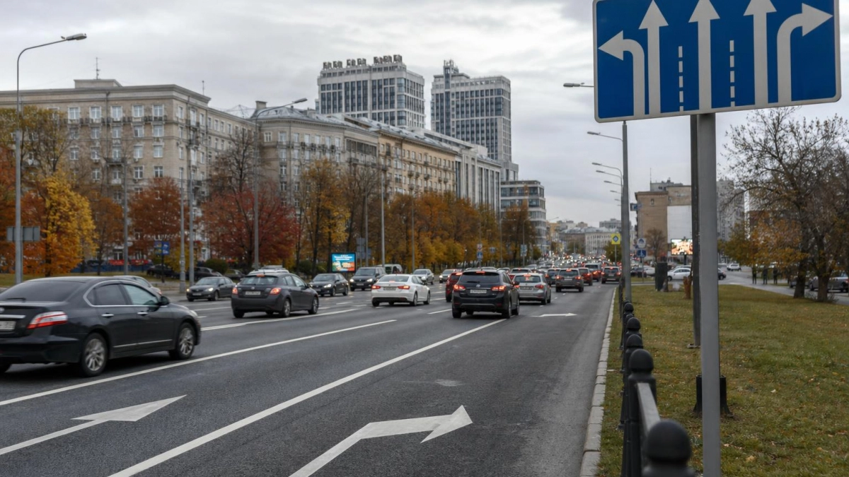Постановления и штрафы за нарушения ПДД планируют отправлять через мессенджер «Макс»