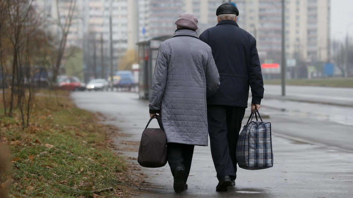 Штаб обороны ДНР призвал жителей ряда городов эвакуироваться в Донецк с жильем
