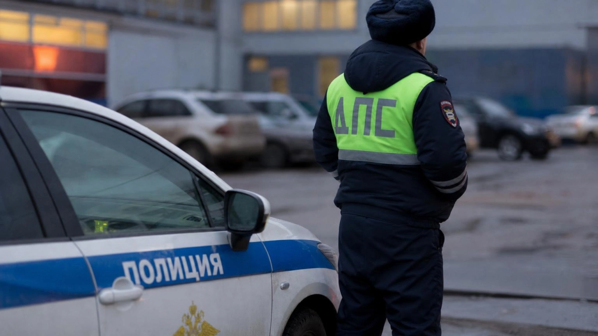 В Оренбурге 24-летнего мужчину обвинили в теракте за попытку поджога служебного авто