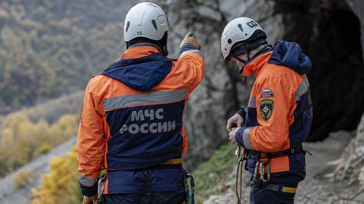 В Сочи осудили гида без лицензии после гибели туристки во время экскурсии в пещеру