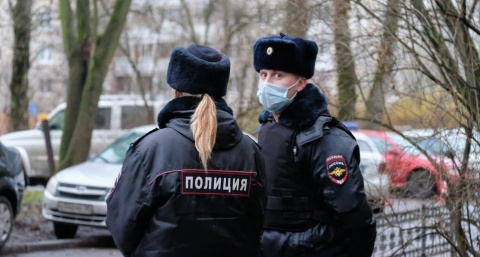 Бородин предложил доплачивать полицейским сумму отвергнутых взяток при зарплате в 60-80 тысяч