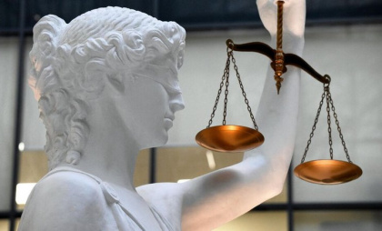 Журналистку Baza Лукьянову перевели из СИЗО под домашний арест по делу о взятках полицейским