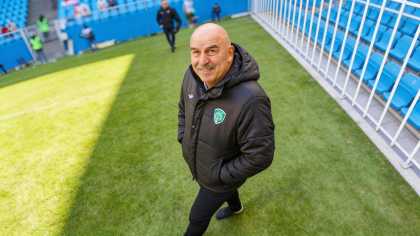 «Деньги не принесешь — не выйдешь»: игрок «Ахмата» о железных правилах Черчесова