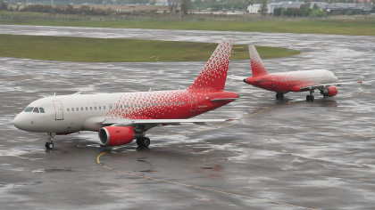 Два Superjet «России» за 35 минут отстранили от полетов в Шереметьево