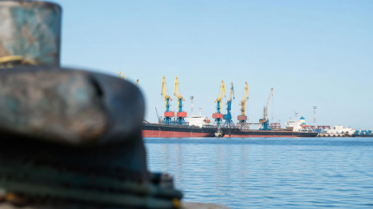 Удары по портам Украины второй месяц подряд срывают морскую и сухопутную логистику